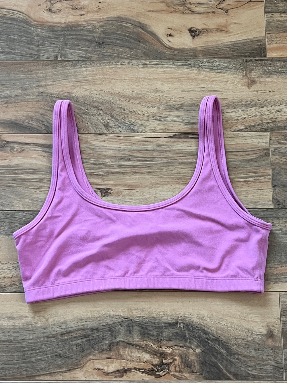 Aritzia Golden Pink Sports Bra Sz Lg Scoop Neck Soft Stretch Workout Activewear